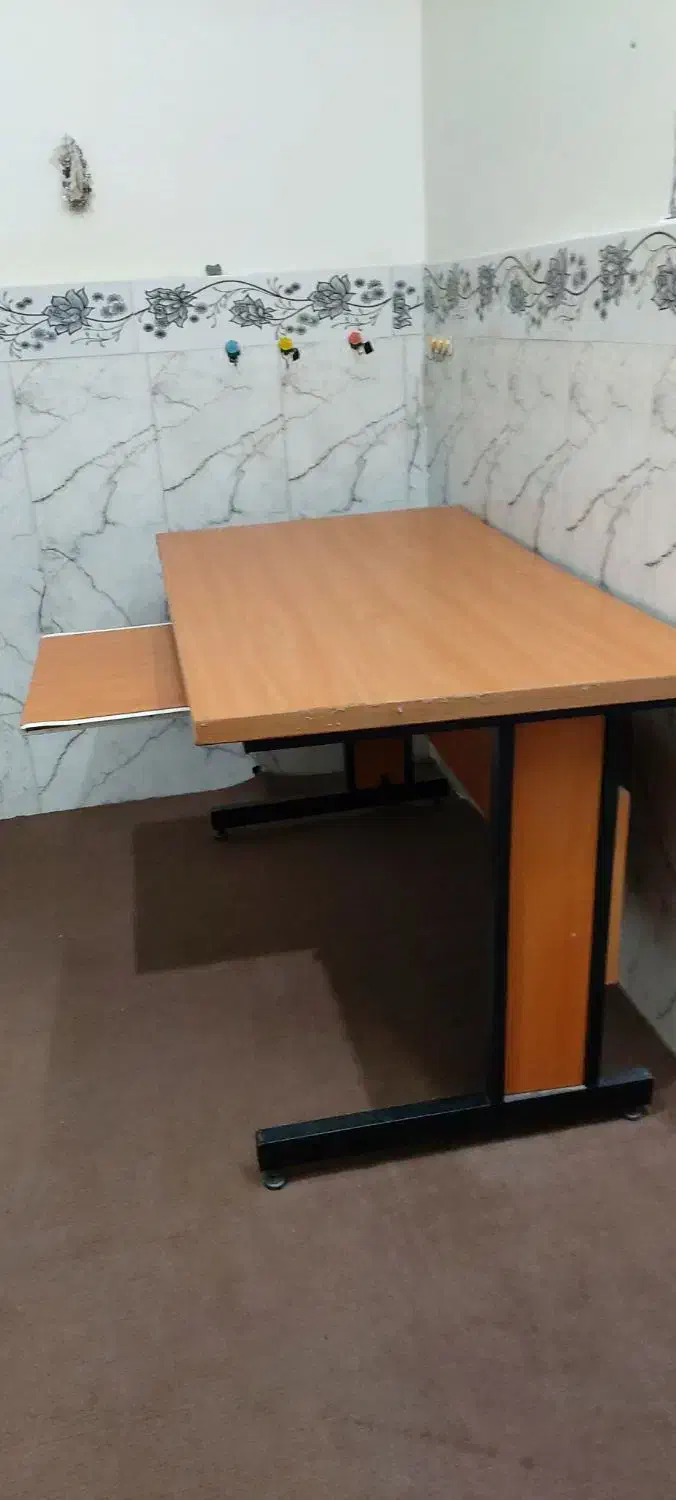 میز کامپیوتر|میز تحریر و کامپیوتر|گلستان (تهران), |دیوار