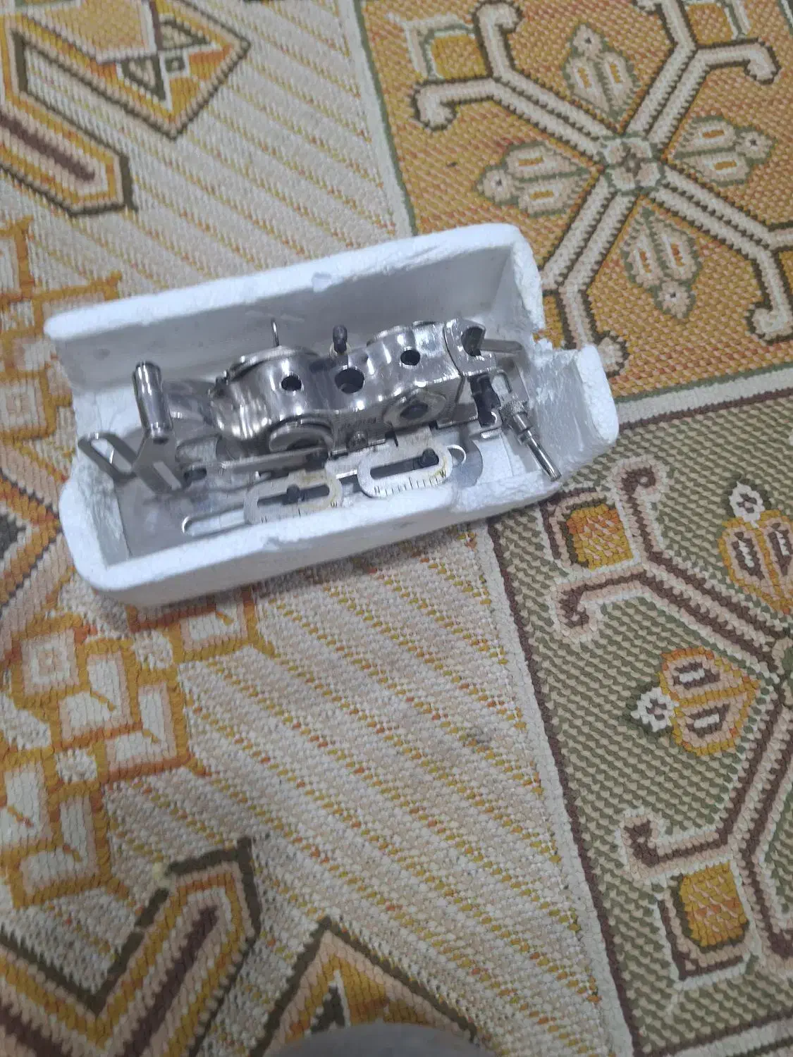 جادکمه زن چرخ خیاطی|چرخ خیاطی و ریسندگی|گالیکش, |دیوار