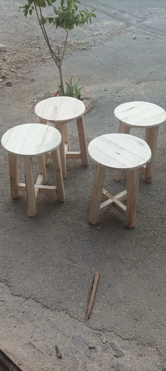 انواع چهارپایه وصندلی|صندلی و نیمکت|مبارکه, |دیوار