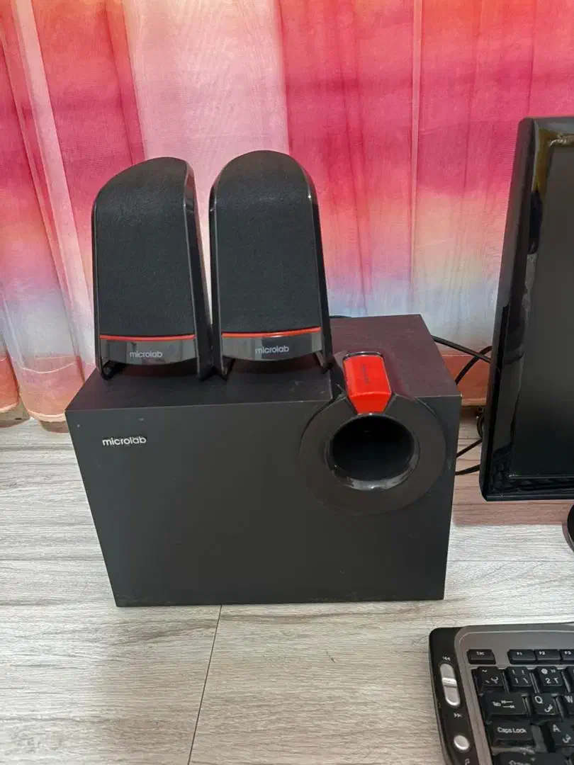 کامپیوتر خانگی|رایانه رومیزی|شوشتر, |دیوار