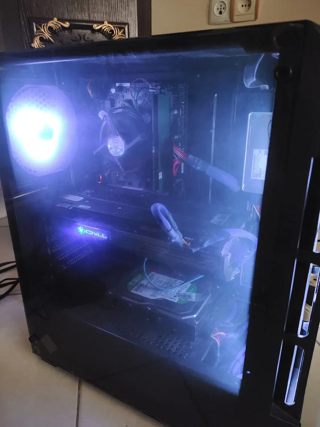 کیس گیم|رایانه رومیزی|ساوه, |دیوار