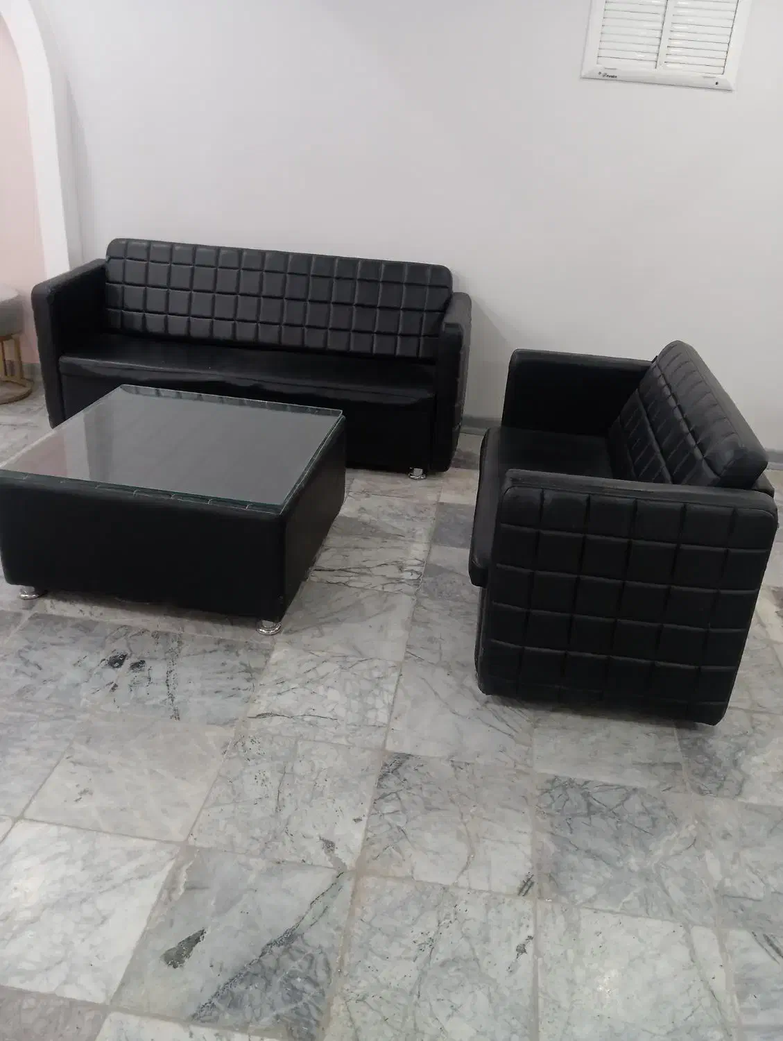 مبل|مبلمان خانگی و میز عسلی|قائن, |دیوار