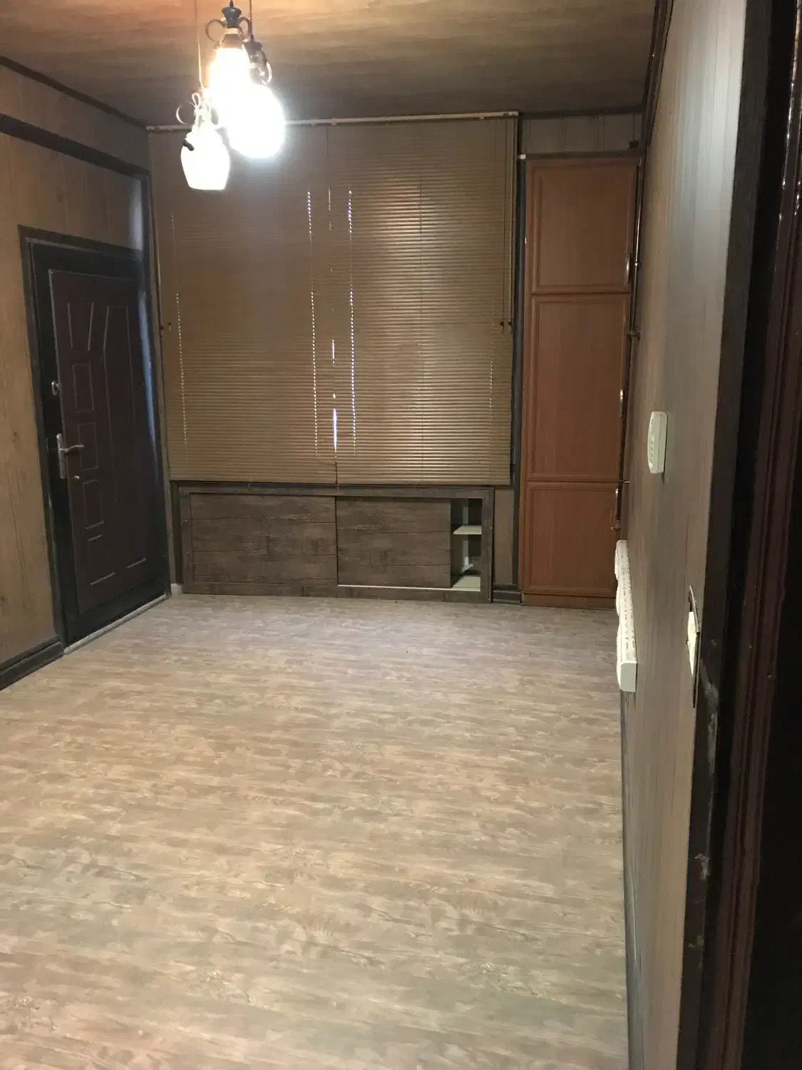 معاوضه واحد تجاری و اداری در بر اصلی عطایی۱ با باغ|فروش دفتر کار، اتاق اداری، مطب|ارومیه, |دیوار