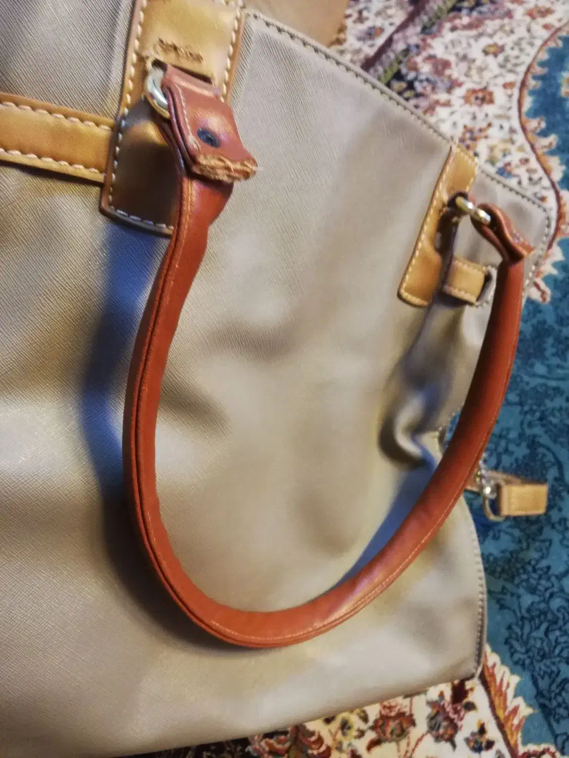 کیف رودوشی درحدنو|کیف، کفش، کمربند|صدرا-فارس, فاز ۲|دیوار