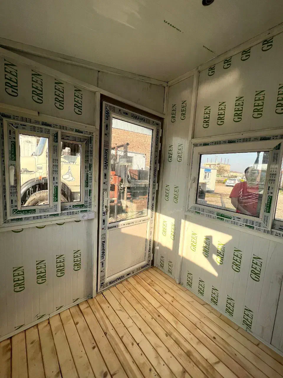 کانکس ۶متری ساندویچ پنل|مصالح و تجهیزات ساختمان|آمل, |دیوار