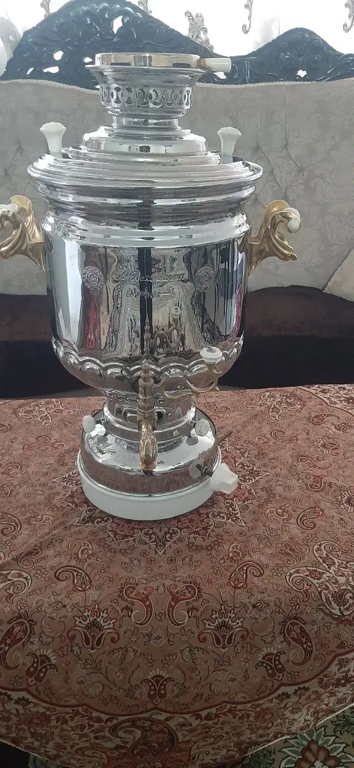 سماور اکبر برادران ده لیتری|سماور، چای‌ساز، قهوه‌ساز|قزوین, |دیوار