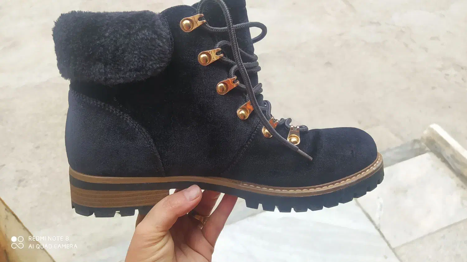 نیم بوت خارجی زنانه سایز ۴۰|کیف، کفش، کمربند|اصفهان, شیخ اشراق|دیوار