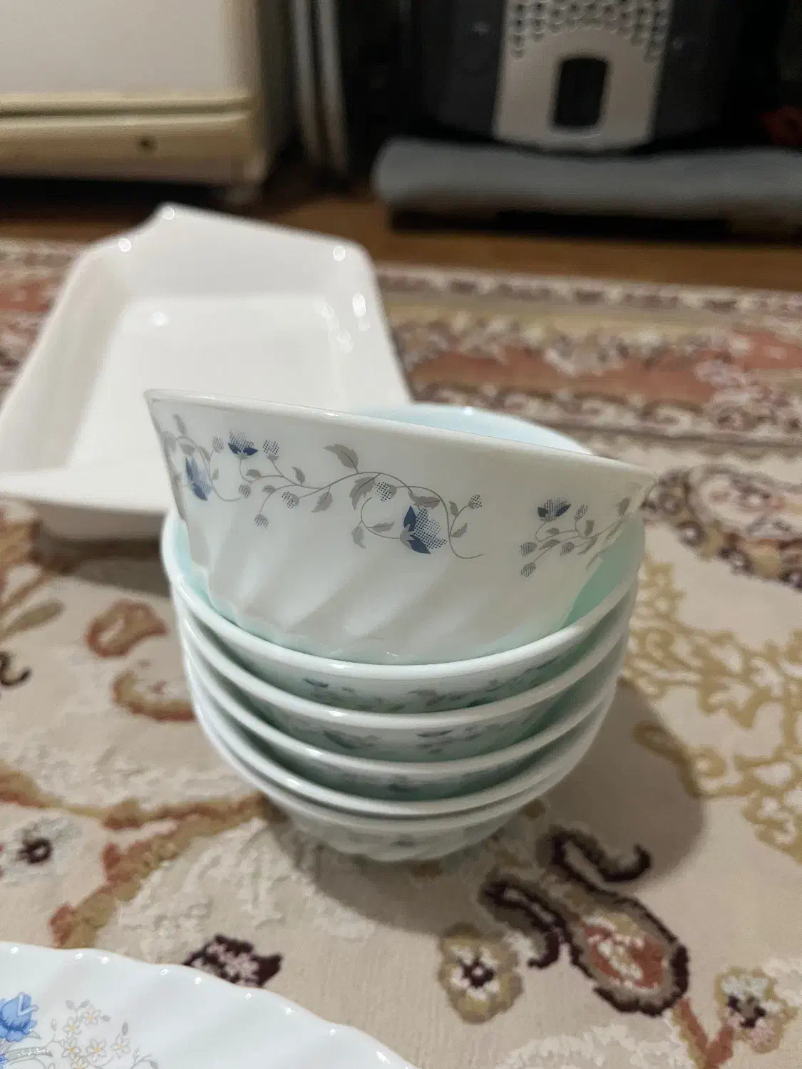 ظروف آشپزخونه|ظروف سرو و پذیرایی|رشت, چمارسرا|دیوار