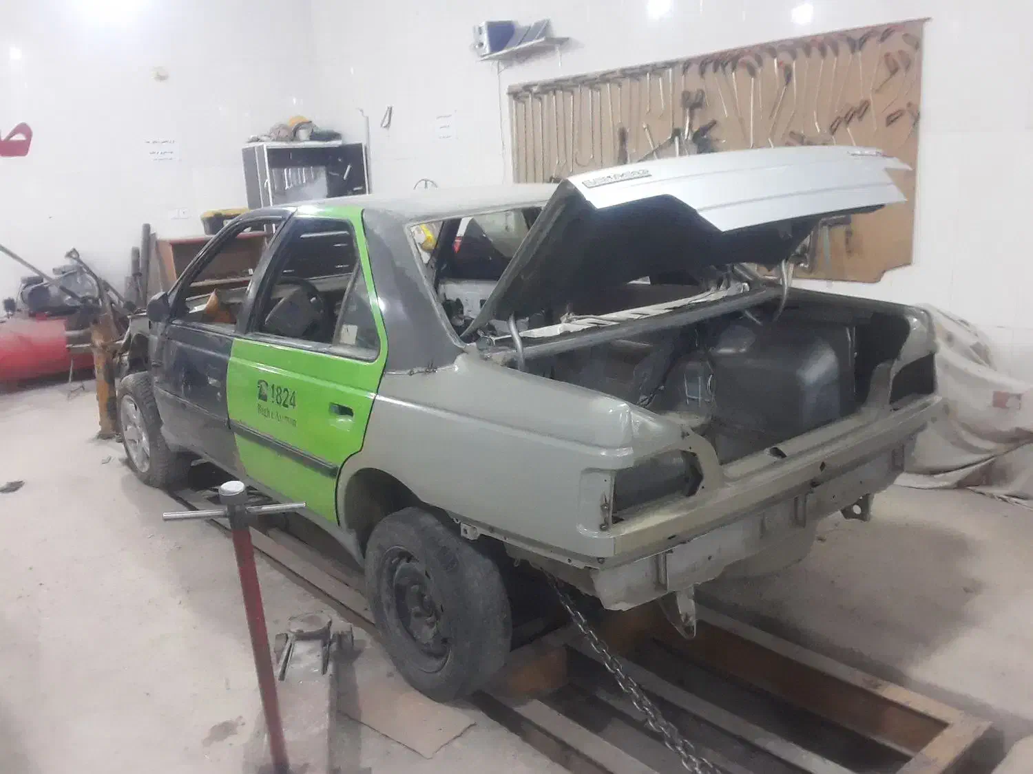 صافکاری نقاشی|خدمات موتور و ماشین|نهاوند, |دیوار