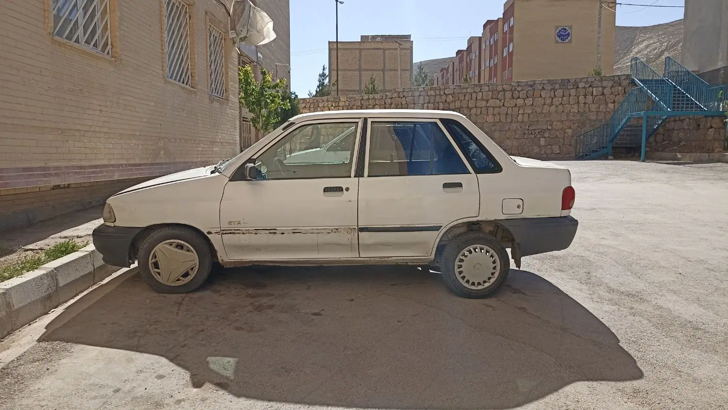 پراید مدل 81|خودرو سواری و وانت|شهرکرد, |دیوار