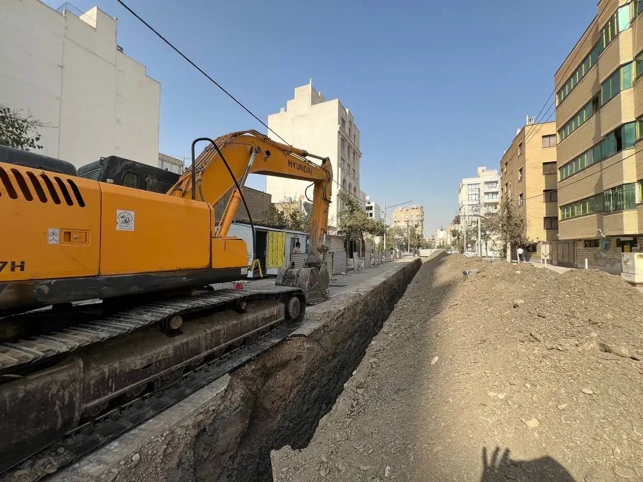 خاکبرداری و گودبرداری . مصالح سنگی و ماکادام|خدمات حمل و نقل|مشهد, حجت|دیوار