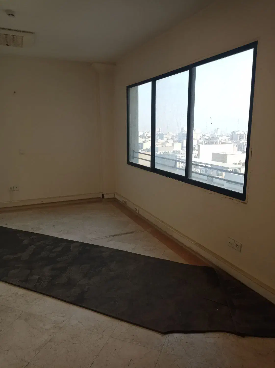 75متر سند اداری برج دریای نور  خیابان سرافراز|اجارهٔ دفتر کار، اتاق اداری، مطب|تهران, سنائی|دیوار