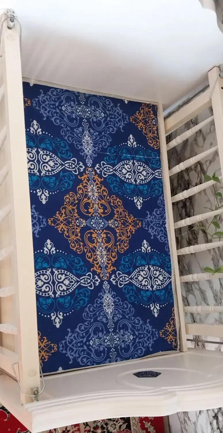 گهواره|تخت و صندلی بچه|همدان, |دیوار