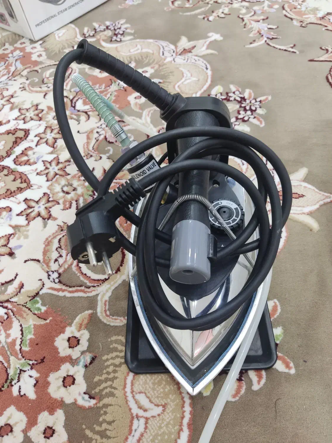 اتوسرومی کارکرده ولی تروتمیز|اتو و لوازم اتو|بندر ماهشهر, |دیوار