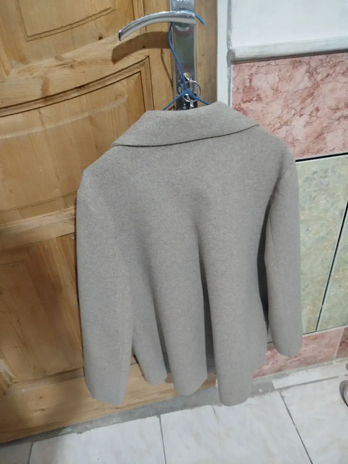 کت  فوترجنس خوب  رنگ نسکافه ای سایز۴۰و۴۲تنخورعالی|لباس|ساوه, |دیوار