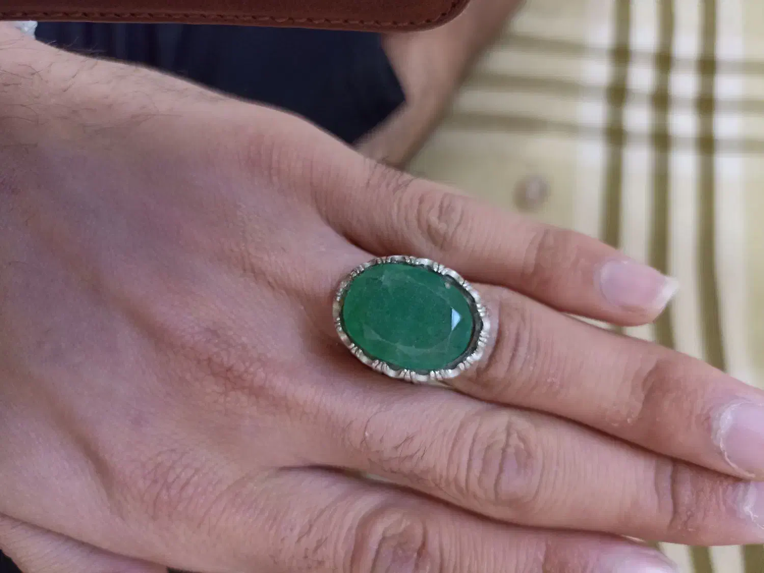 انگشتر فاخر زمرد و شرف الشمس کبیر حکاکی کار دست|جواهرات|کرمان, |دیوار