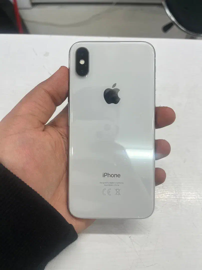 آیفون x رنگ سفید|موبایل|شیراز, فخرآباد (دروازه کازرون)|دیوار