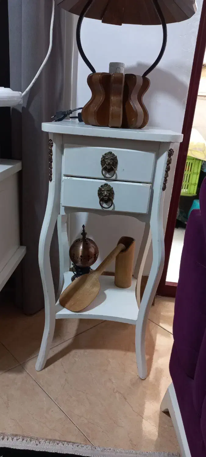 میز تلفن سفید|میز تلفن|ساری, |دیوار