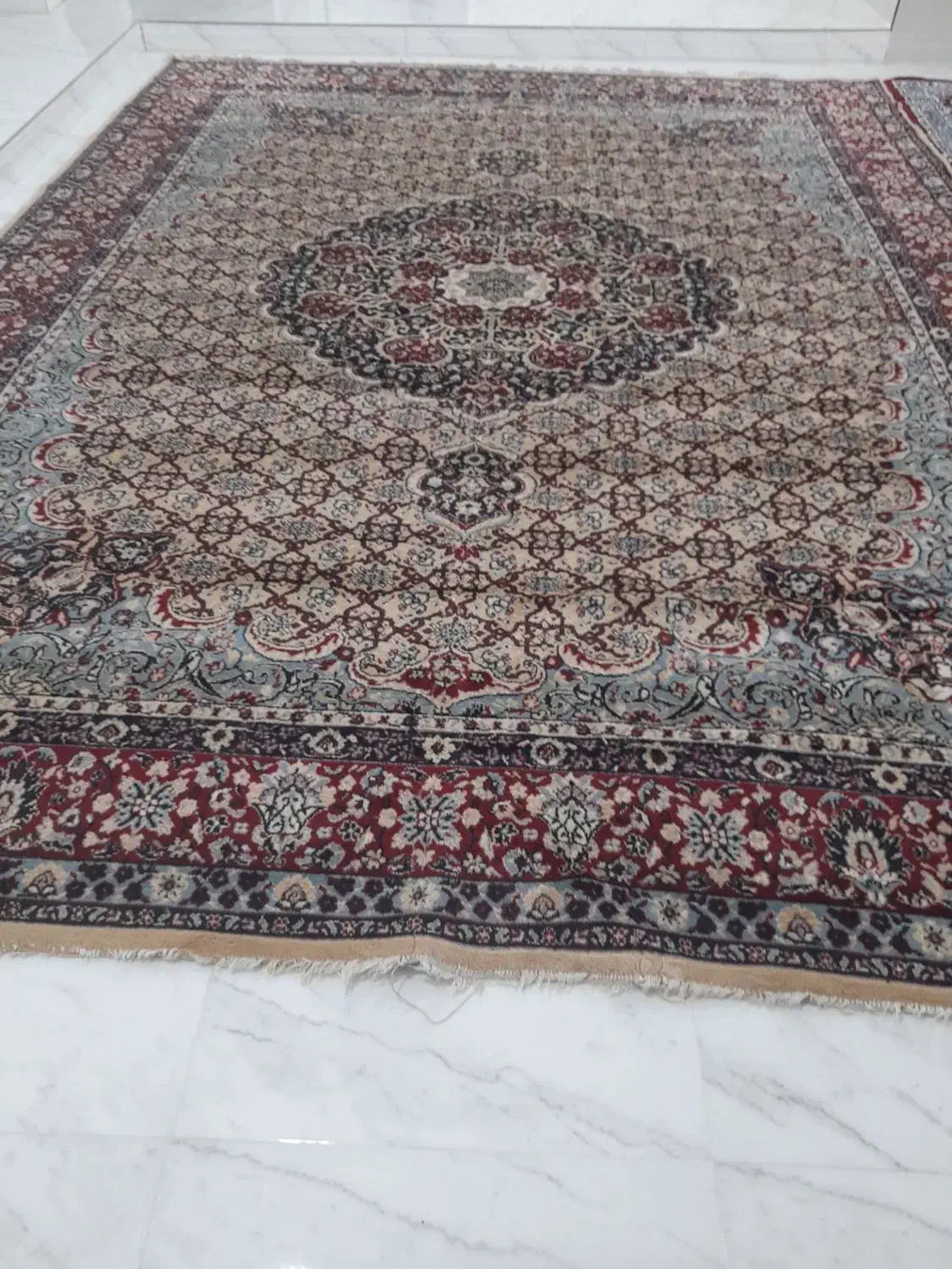 فرش کارکرده ۲میلیون|فرش|کوهدشت, |دیوار