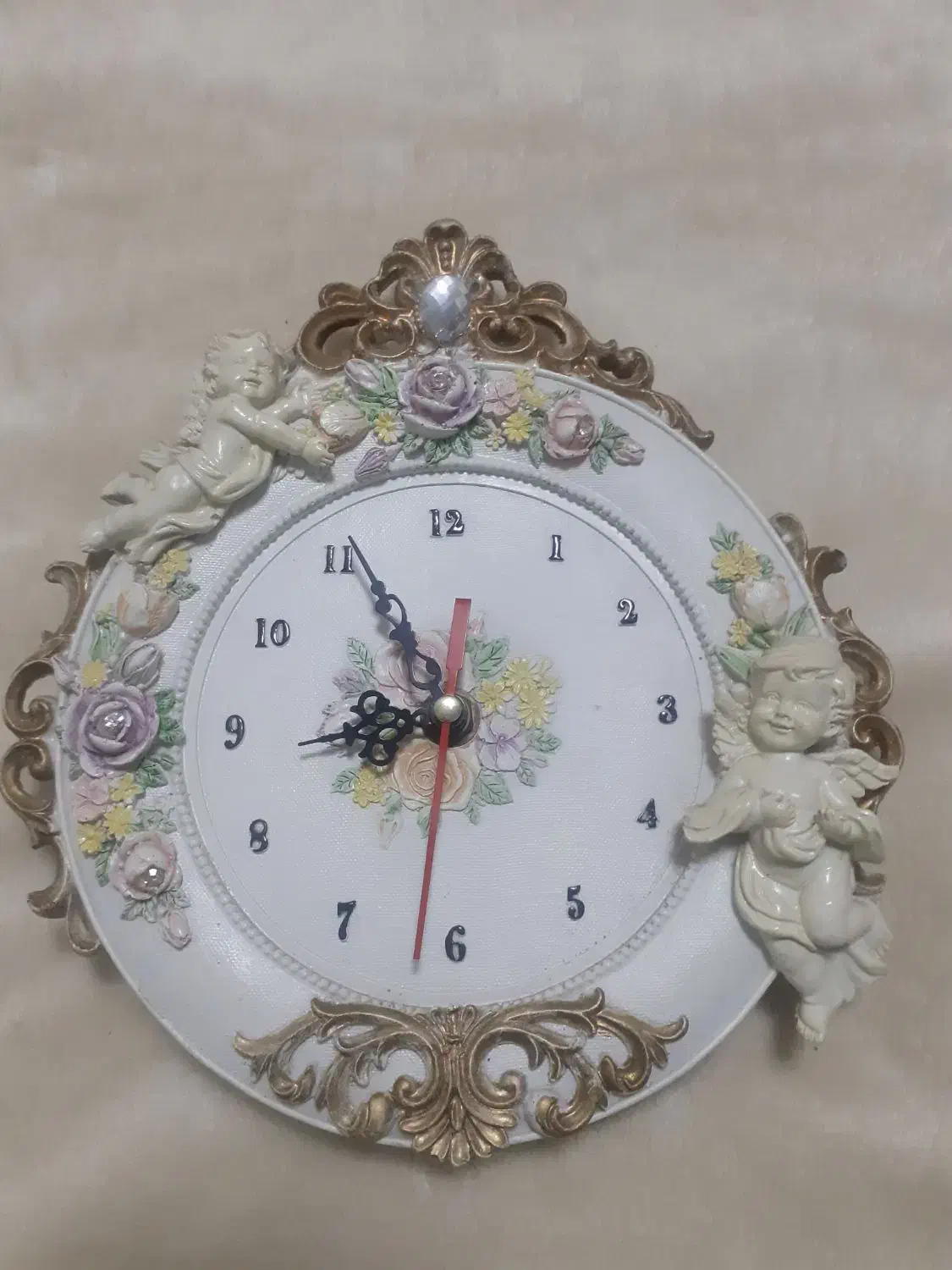 ساعت سفید دیواری|ساعت دیواری و تزئینی|تهران, منیریه|دیوار