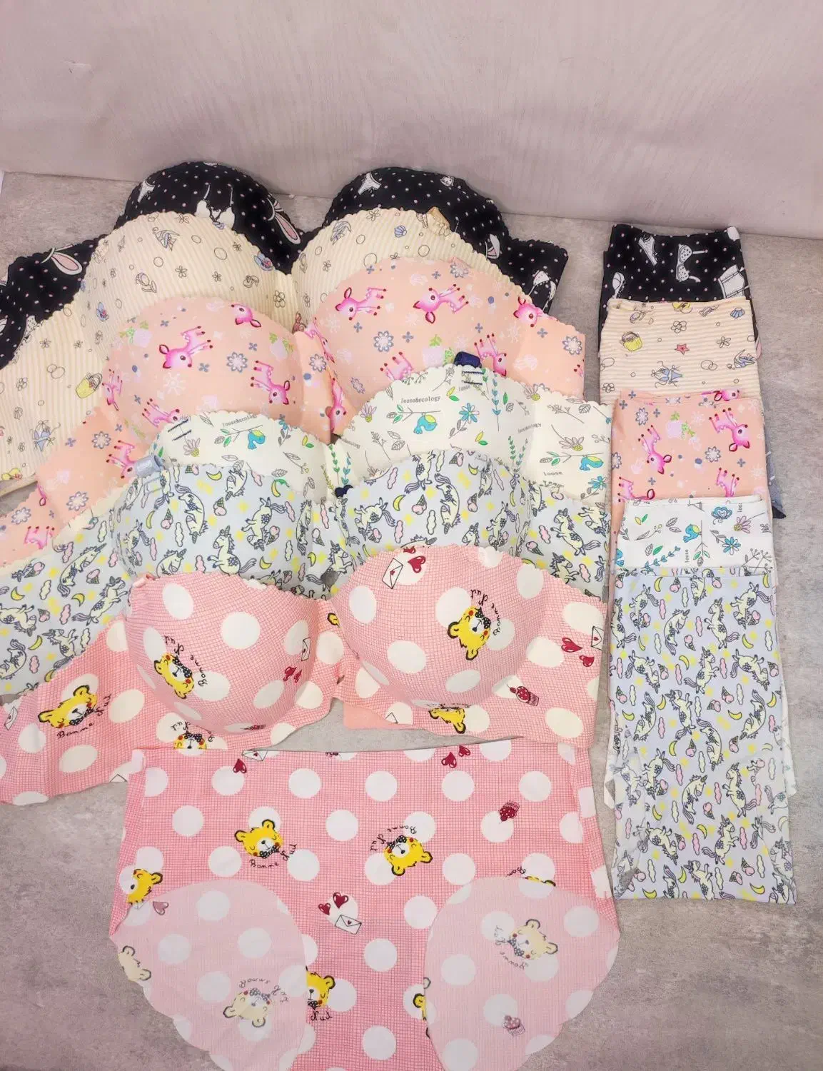 ست سوتین|لباس|سبزوار, هفت تیر|دیوار