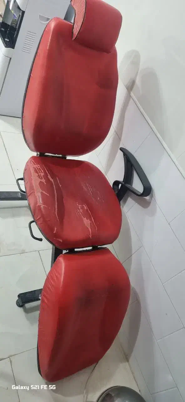 صندلی اصلاح فروشی|آرایشگاه و سالن‌های زیبایی|طبس, |دیوار