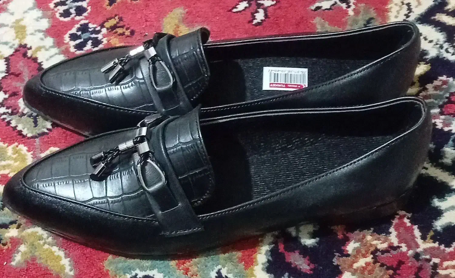 کفش|کیف، کفش، کمربند|قم, زنبیل آباد|دیوار