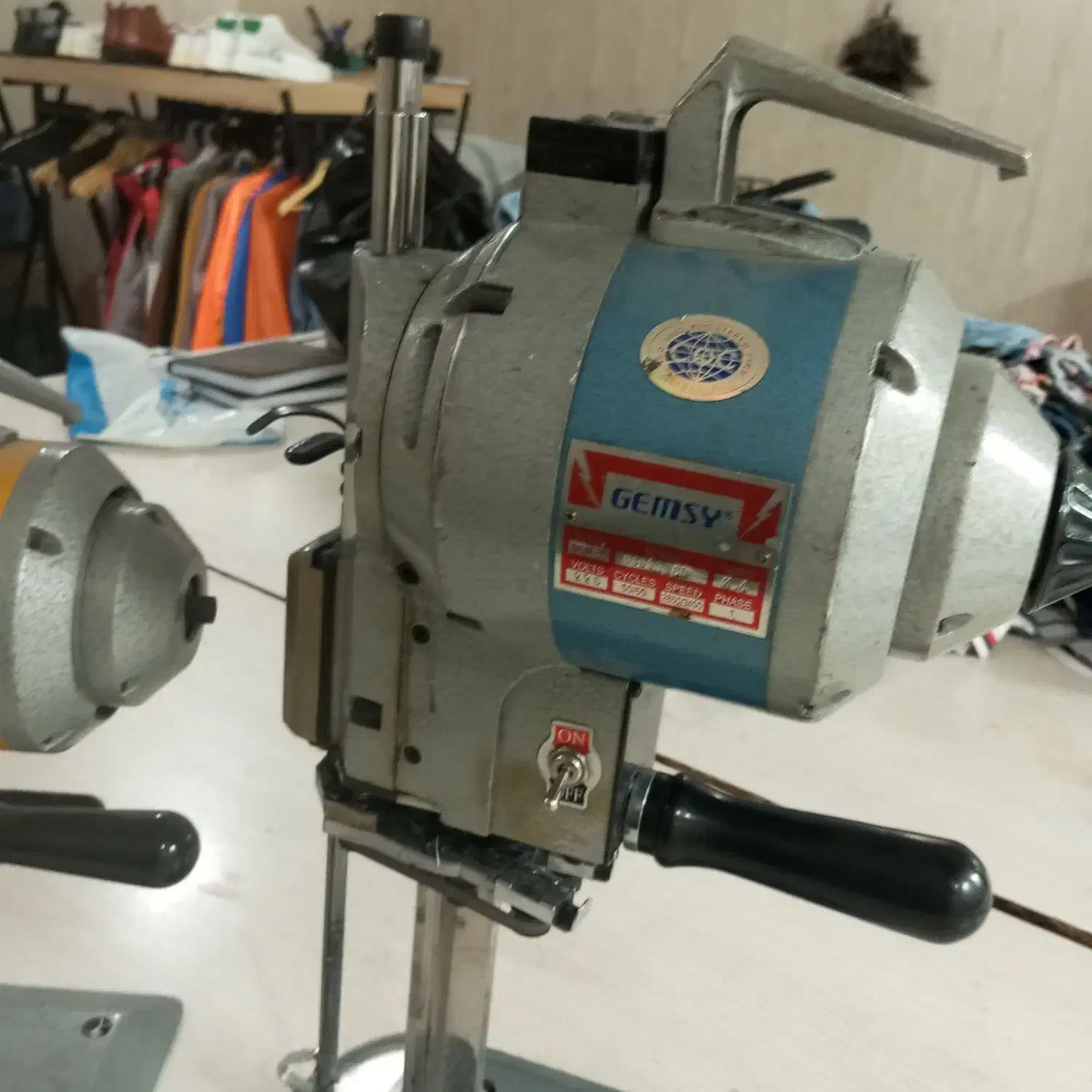 قیچی برش|لوازم خیاطی و بافتنی|تهران, نازی‌آباد|دیوار