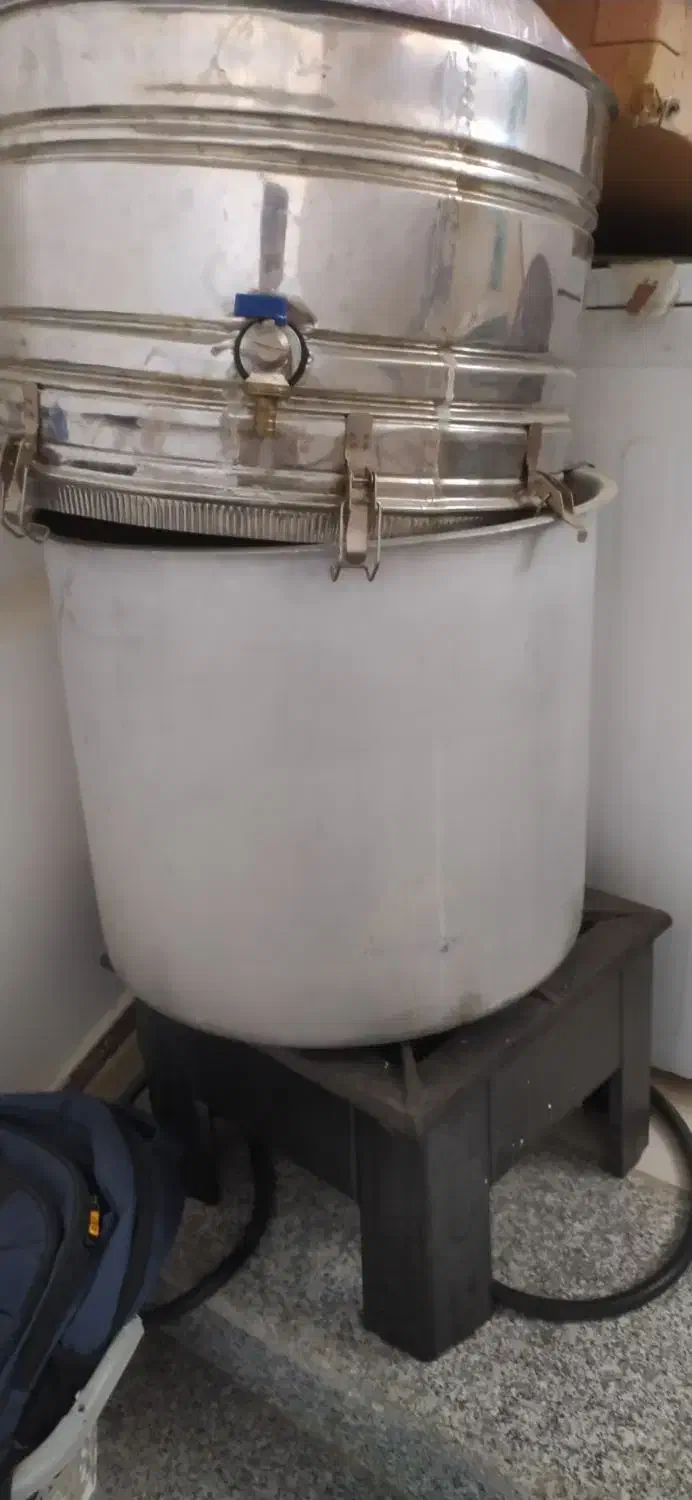 گلاب گیر در حد|ظروف پختوپز|بوکان, |دیوار