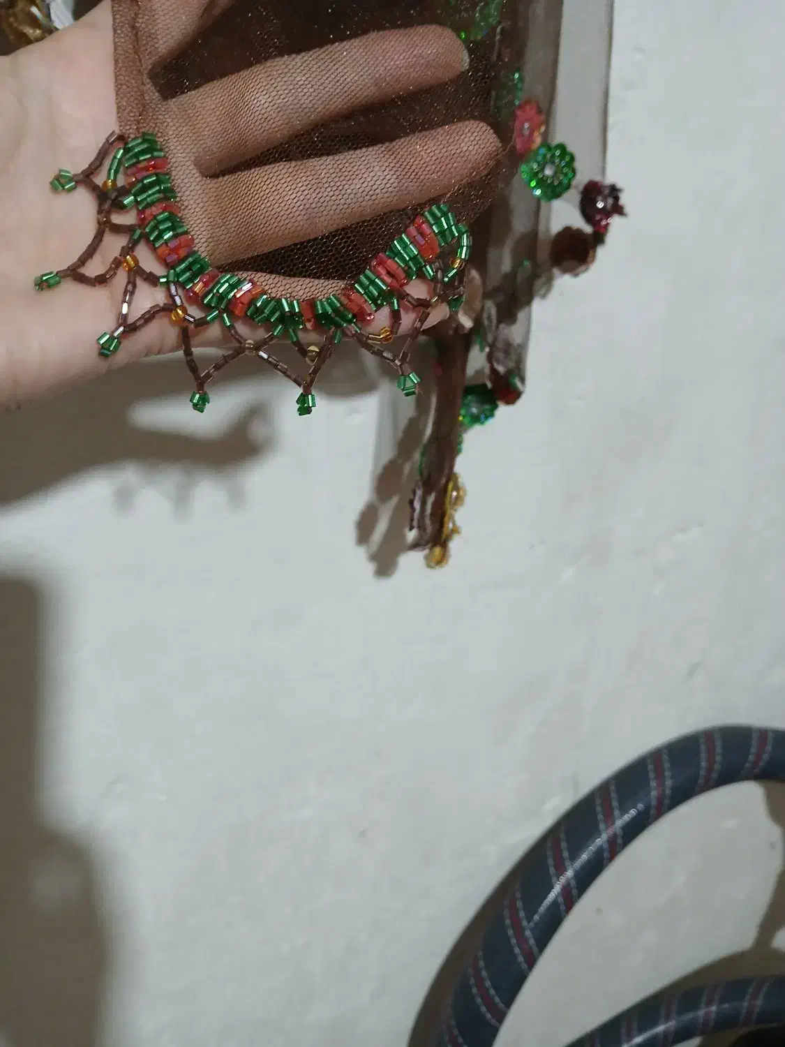 تعدادی چارقدمحلی نو|لباس|شیراز, شهرک مهرگان|دیوار