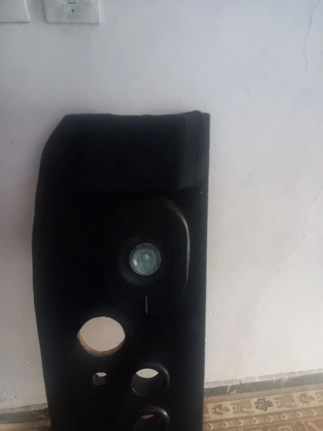 ظبط و باند و طاقچه|صوتی و تصویری|قزوین, |دیوار