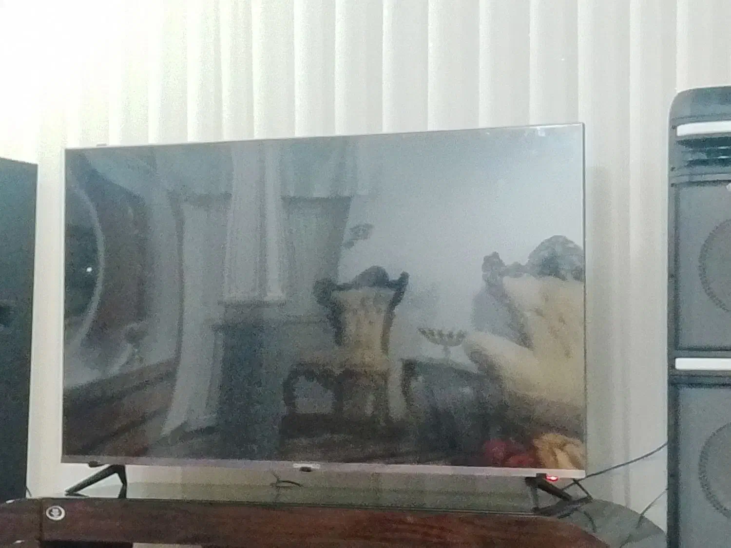 یک عدد تلویزیون سامسونگ صفحه شکسته 49اینچ|سایر لوازم برقی|مشگین شهر, |دیوار