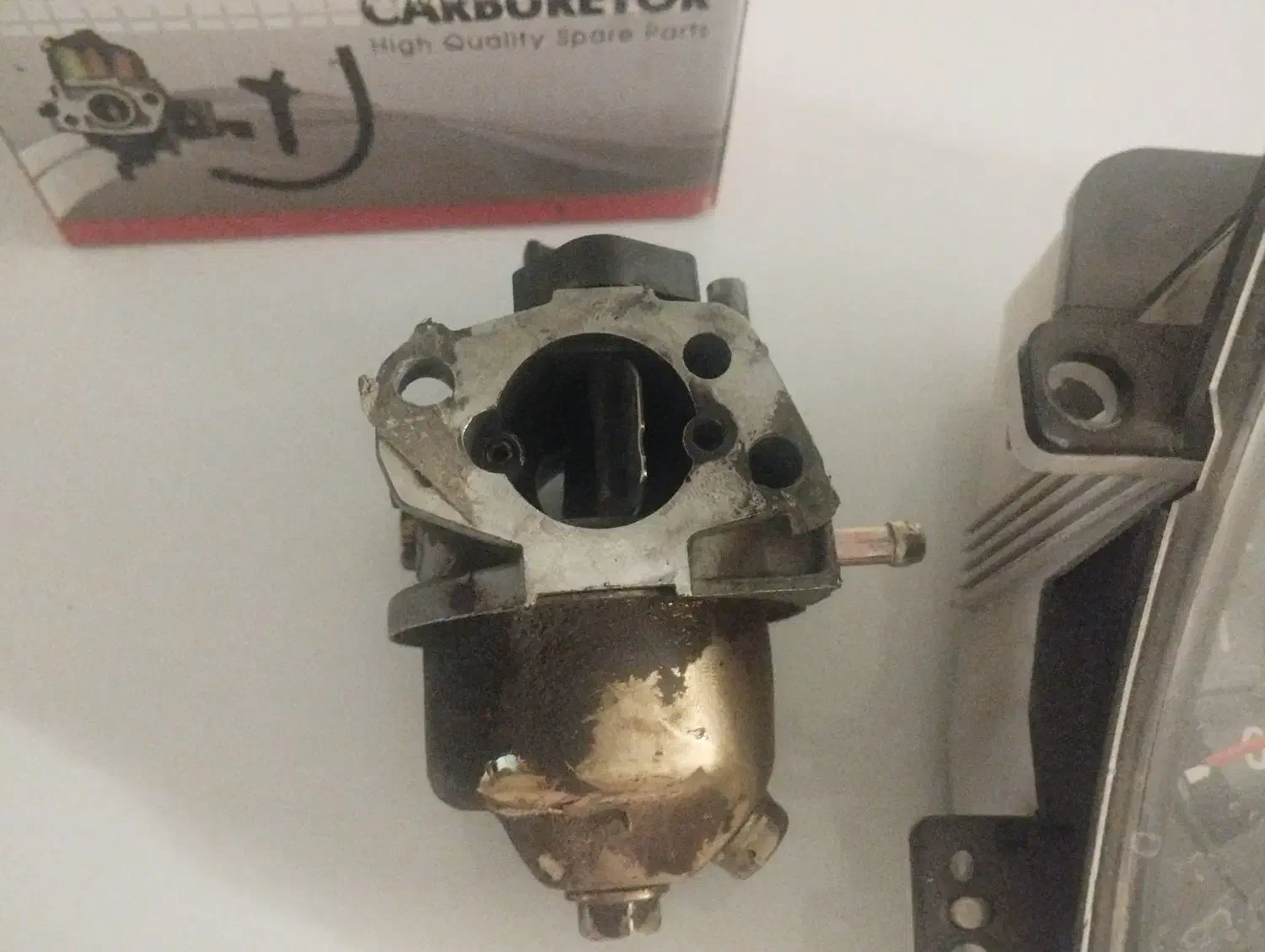 فروش صفحه کامل کیلومتر پراید و کاربراتور|قطعات یدکی و لوازم جانبی|شیراز, شهرک پرواز|دیوار