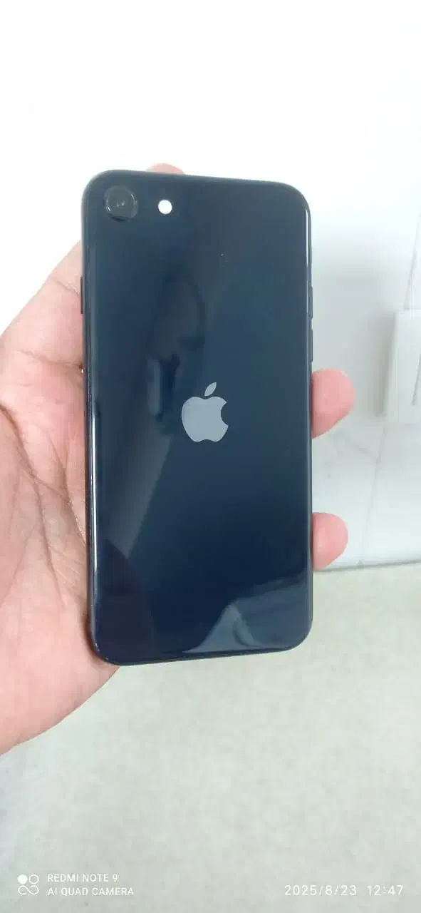 iPhone SE 22|موبایل|تهران, شهرک دانشگاه|دیوار