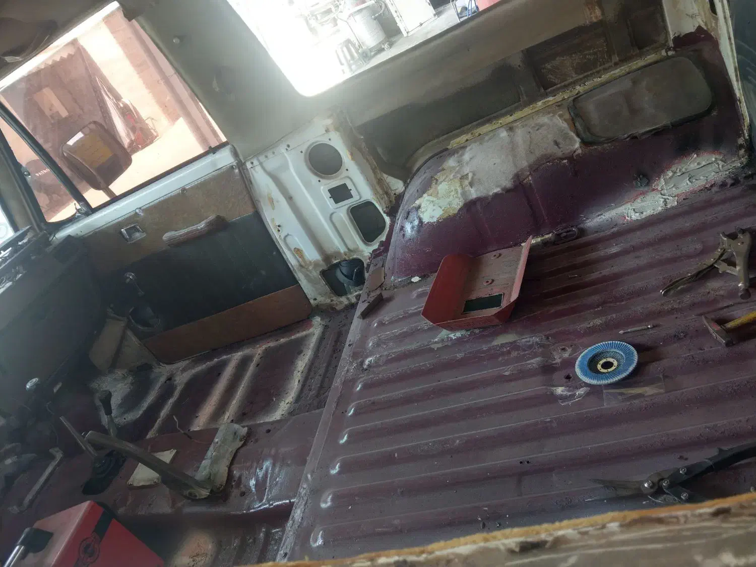 پاجرو نسل یک درحال بازسازی|خودرو کلاسیک|رشت, شهریاران|دیوار