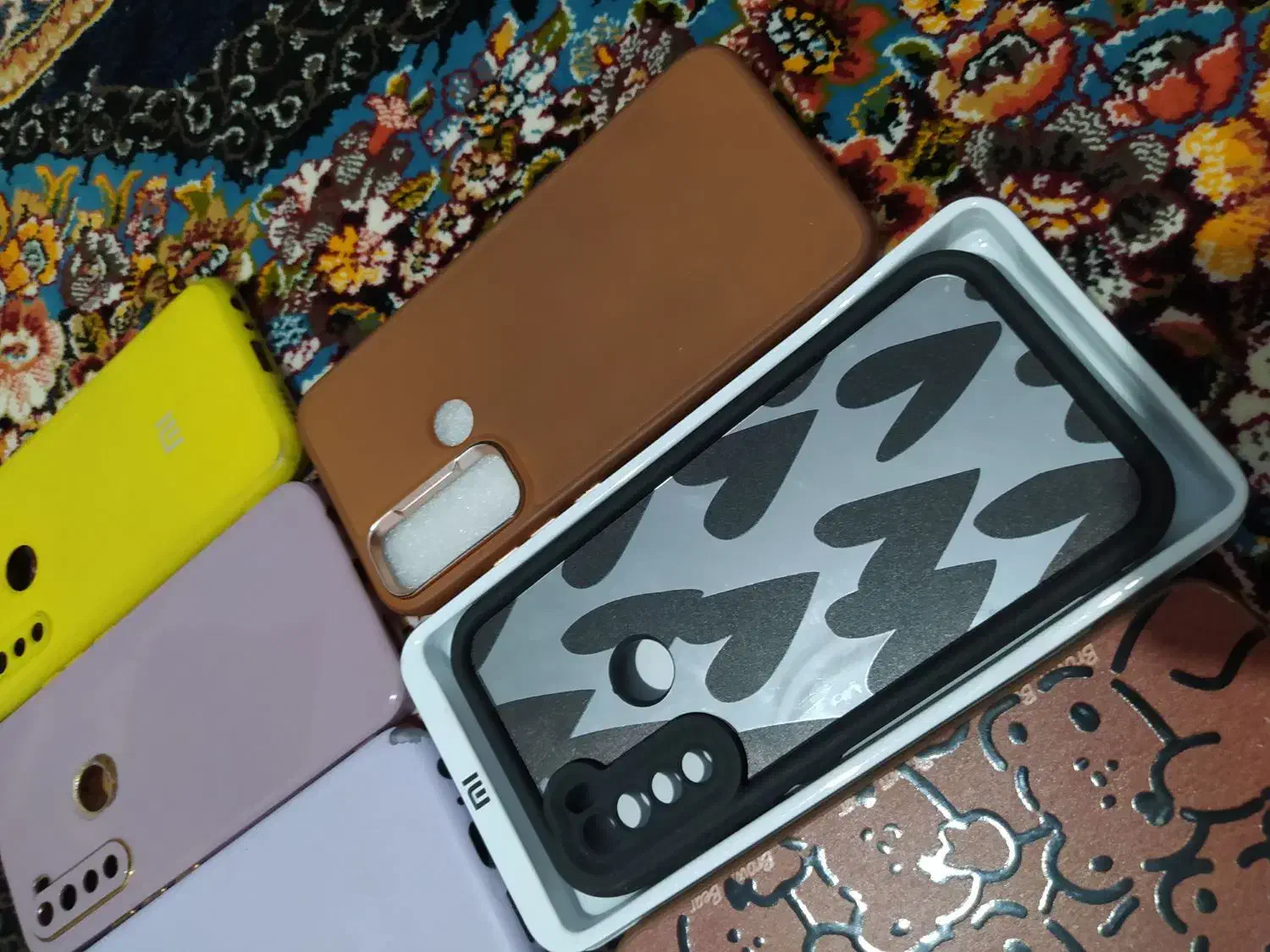 تعدادی قاب گوشی همش 300|لوازم جانبی موبایل و تبلت|اسدآباد, |دیوار