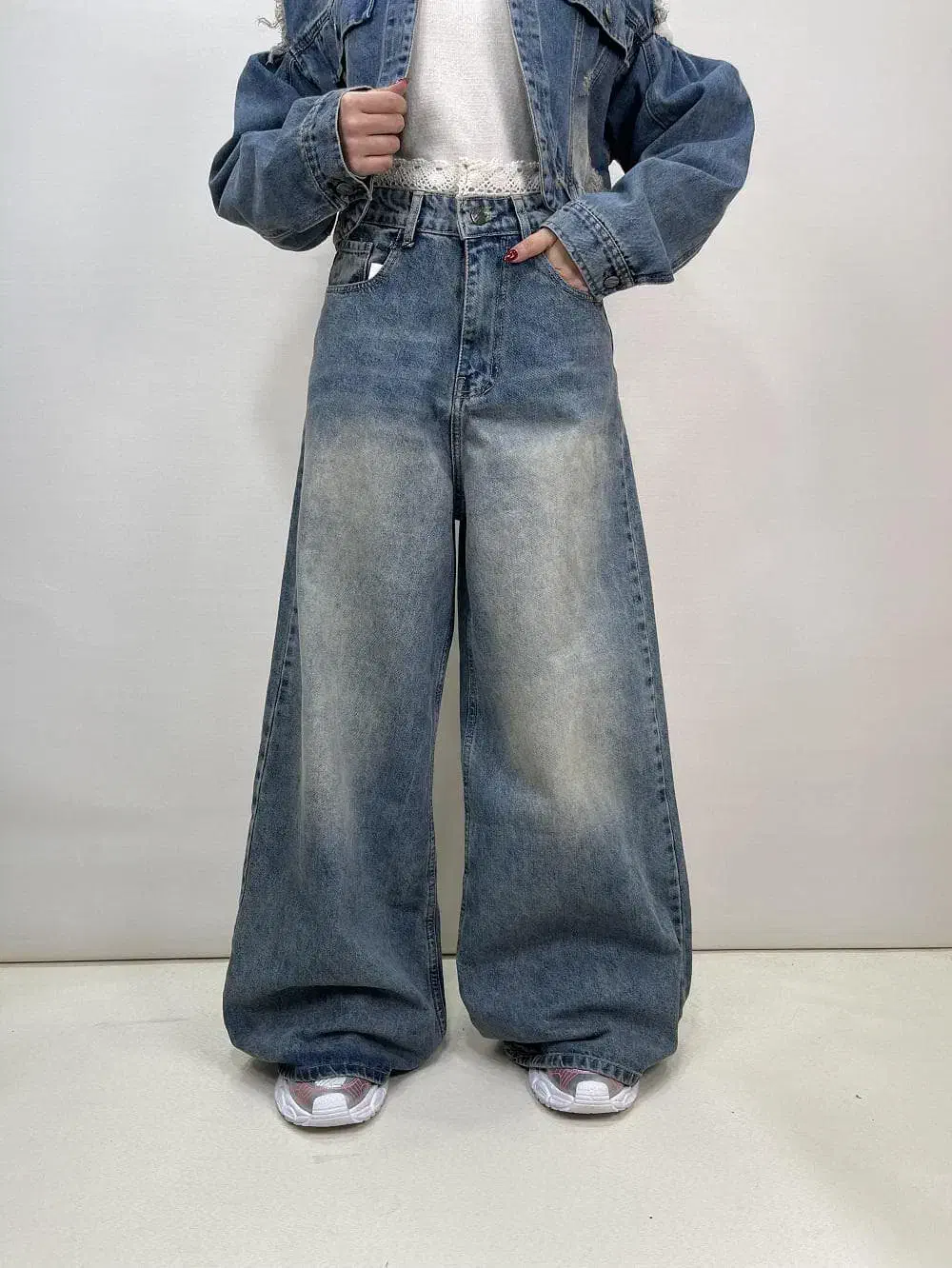 چرخکار وردست کارگر ساده خانم|استخدام صنعتی، فنی، مهندسی|ملایر, |دیوار