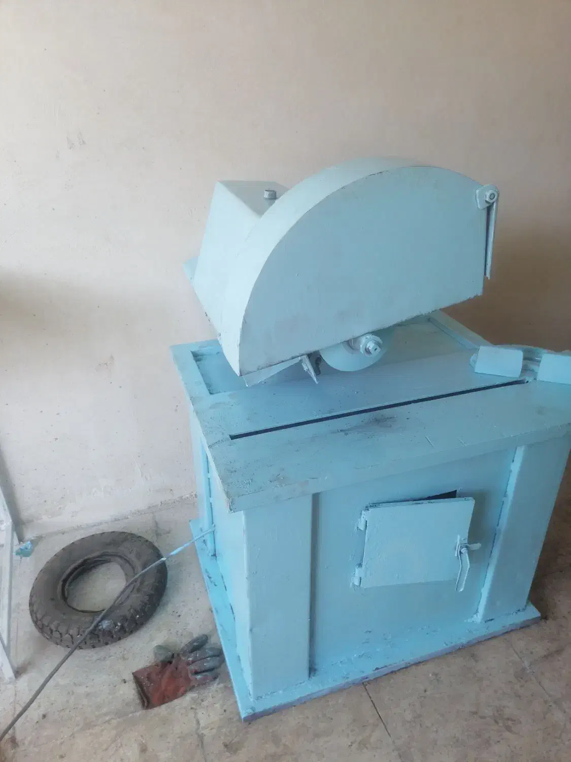 آره آتشی واره صابونی|ابزارآلات|نهاوند, |دیوار