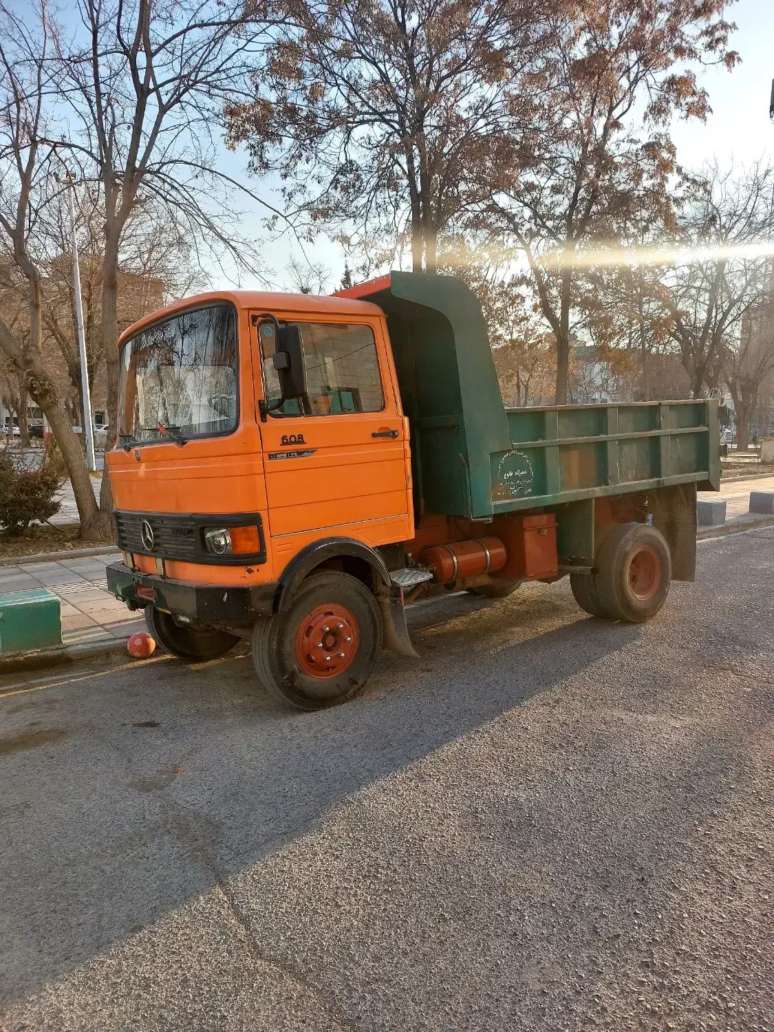 خاور کمپرسی حمل شن و ماسه و پوکه و اجر و نخاله.|خدمات حمل و نقل|اسلامشهر, زرافشان|دیوار