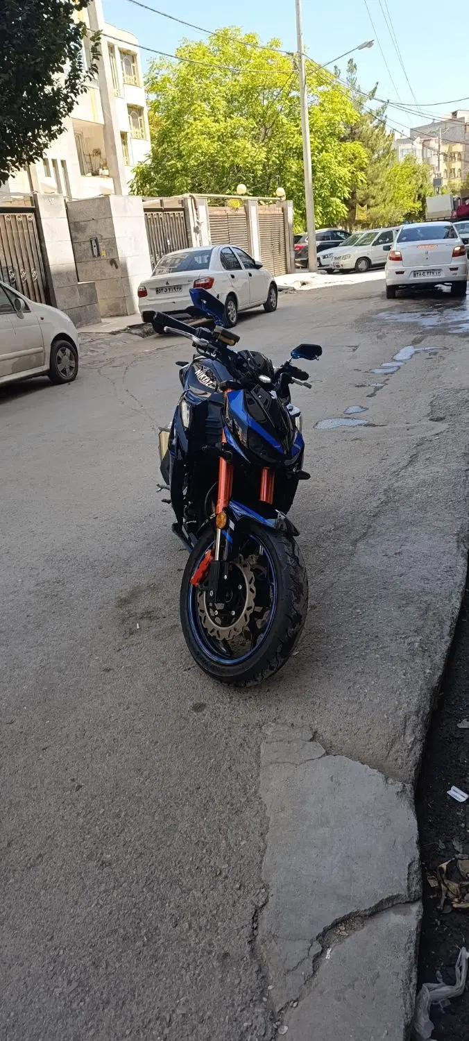 زیرپا عالی خوش رنگ z1000|موتورسیکلت|مشهد, رستگار|دیوار