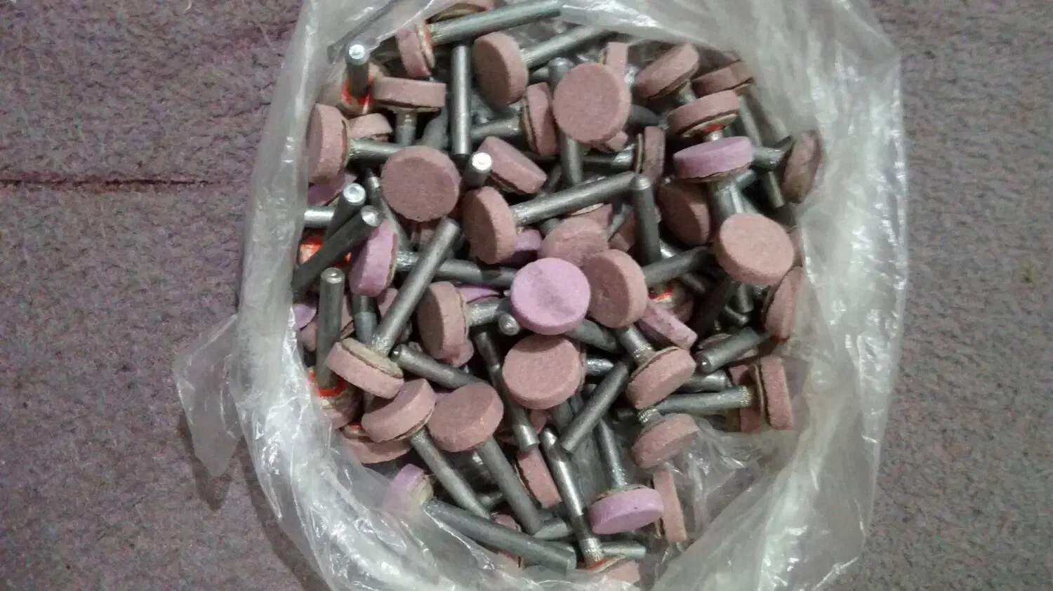 سنگ های انگشتی الماس جوش روسی|کلکسیون اشیاء عتیقه|علی‌آباد کتول, |دیوار