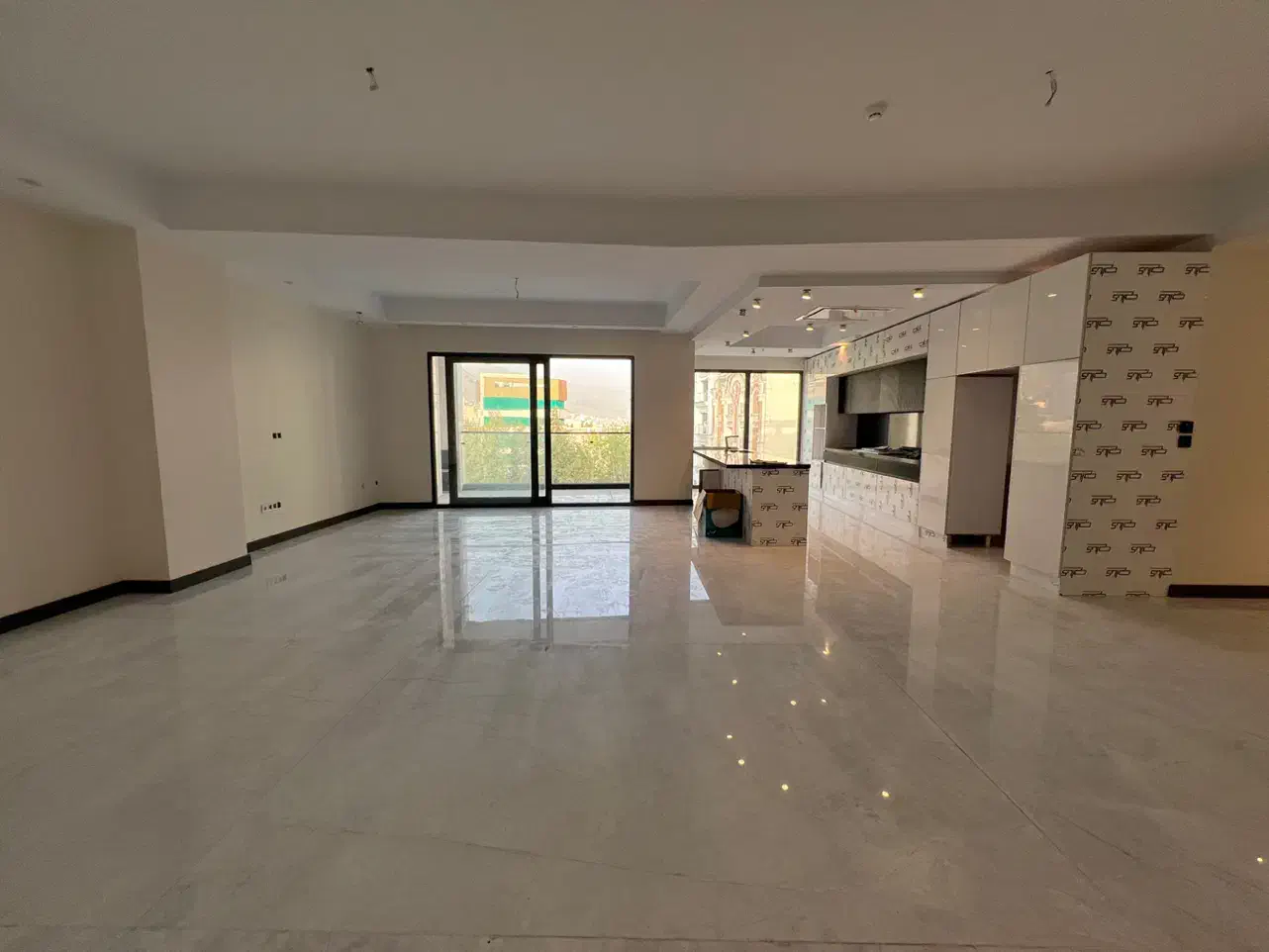 ۱۹۰ متر/تک واحدی/نوساز/زعفرانیه|اجارهٔ آپارتمان|تهران, زعفرانیه|دیوار