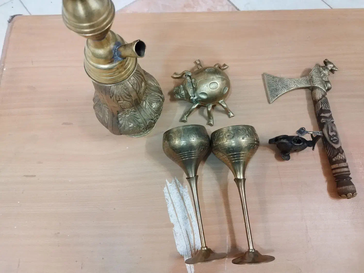 ظروف برنجی قدیمی|کلکسیون اشیاء عتیقه|مشهد, شهید قربانی|دیوار