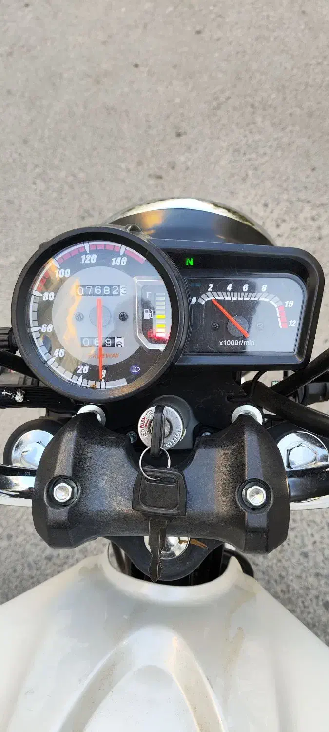 موتور کی وای|موتورسیکلت|پردیس, فاز ۸|دیوار