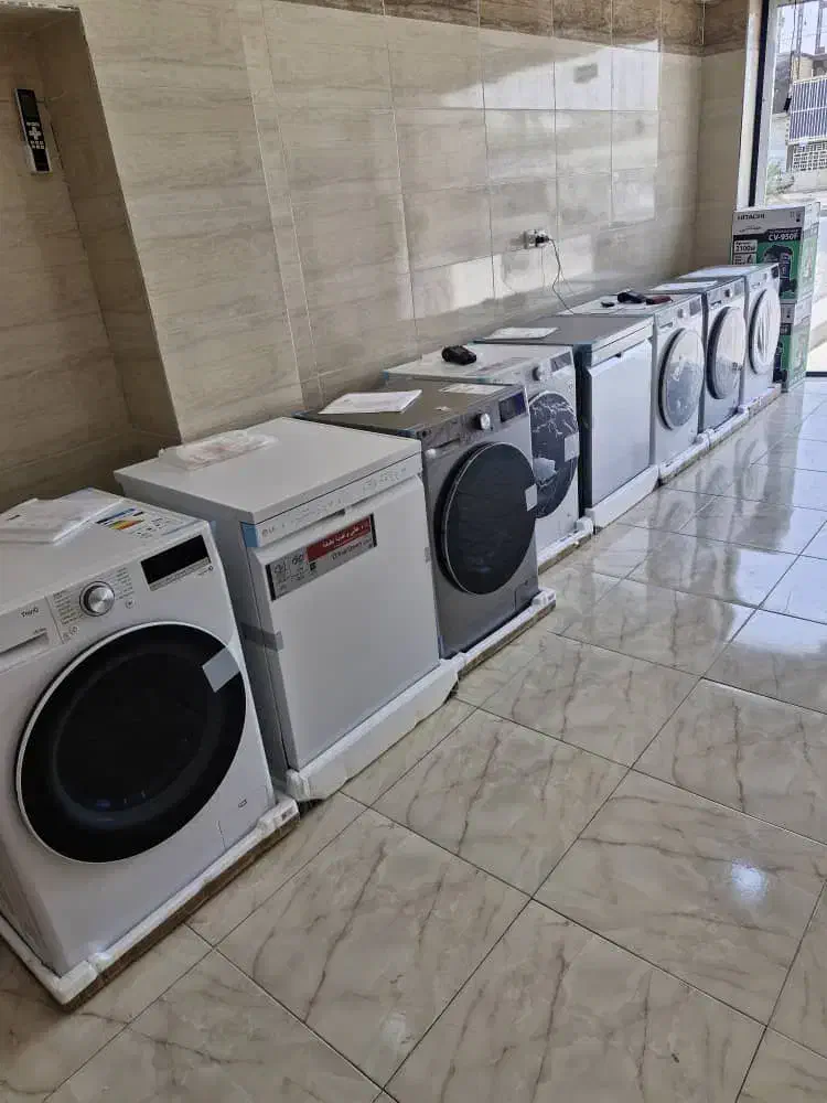 لباسشوی درب ایتالیای جدید|ماشین لباسشویی و خشککن لباس|سمنان, |دیوار