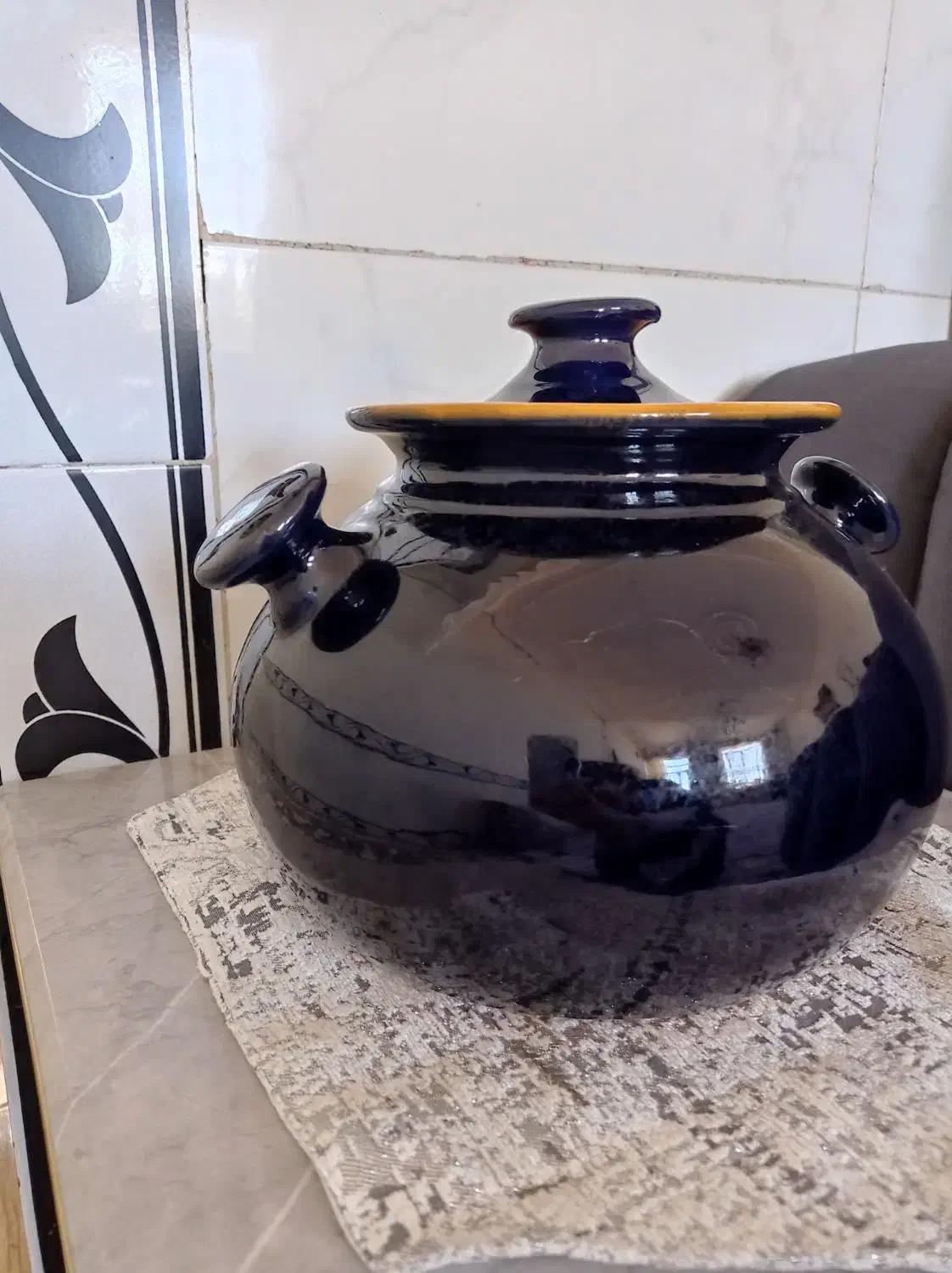 دیگ گلی|ظروف پخت‌وپز|نهاوند, |دیوار