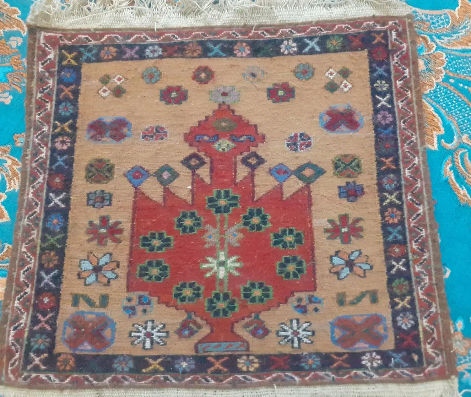 گلیم|گلیم، جاجیم، گبه|سیرجان, |دیوار