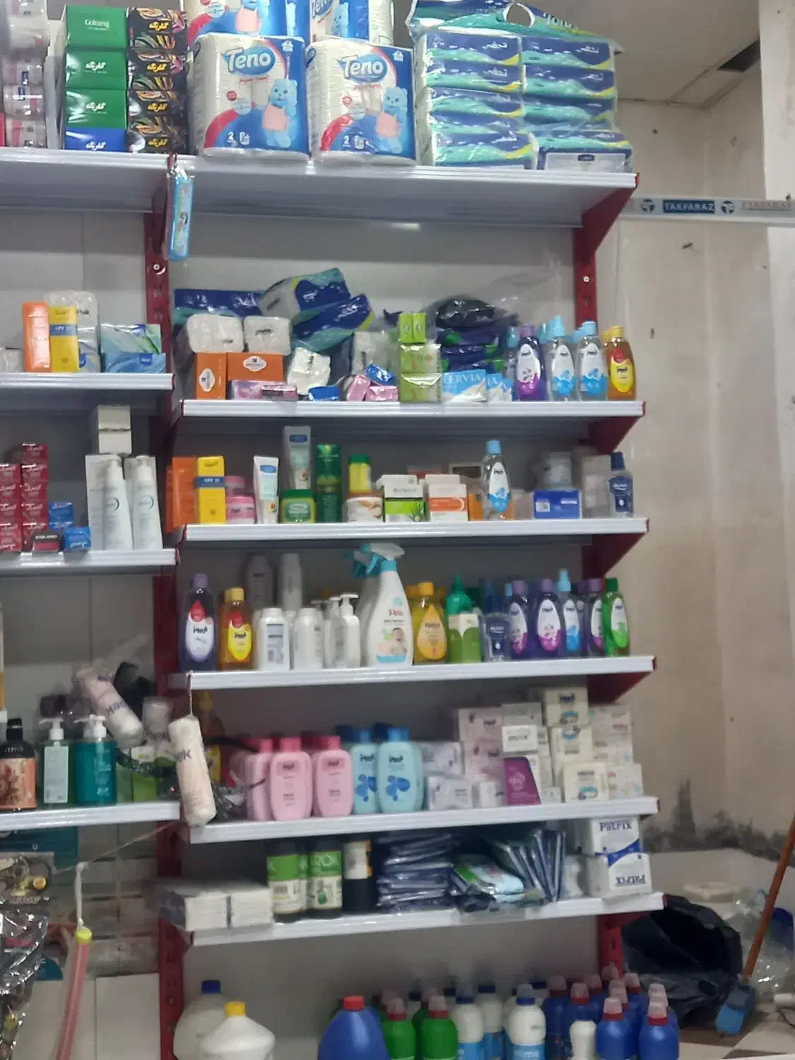 تمامی اجناس به علت جابه جای به قیمت خرید فروخته می|فروشگاه و مغازه|میناب, |دیوار