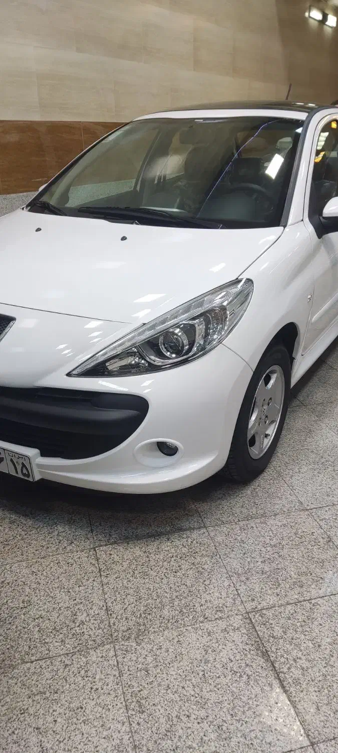 207دنده پانا خشک فول 1402|خودرو سواری و وانت|تبریز, |دیوار