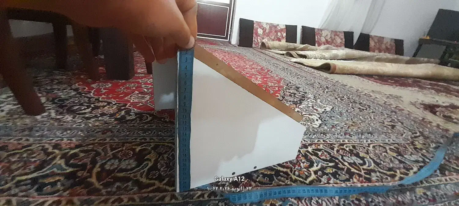 ۱ عدد میز ۴ پایه و زیر پایی|میز و صندلی غذاخوری|فریدون‌کنار, |دیوار